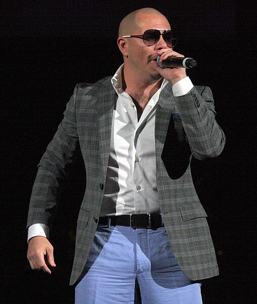 Pitbull performing in 2011