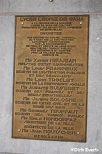 Plaque mémoire baronne Léonie de Waha.jpg