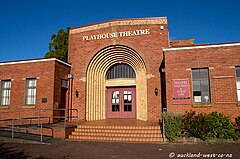 Playhouse Theatre building.jpg