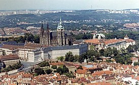 Вид на Пражский град в панораме Праги