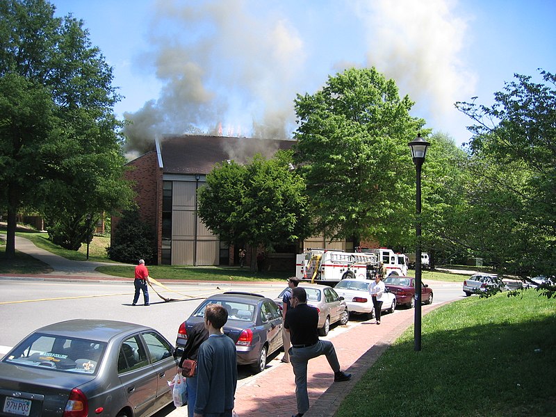 File:Preston Hall Fire, May 3, 2005 (4090574078).jpg