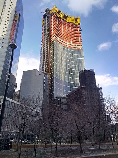 Cómo llegar a Queens Plaza Park en transporte público - Sobre el lugar