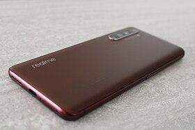 Realme иллюстрация