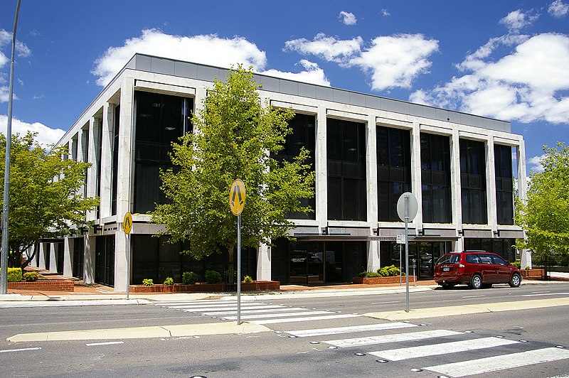 File:Reserve Bank of Australia - Canberra.jpg