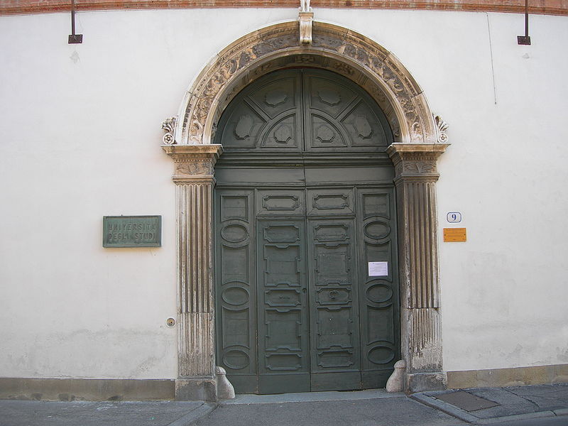 File:Rettorato Entrance.JPG