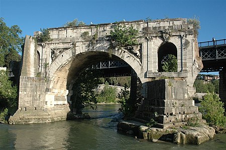 Roma Ponte rotto02