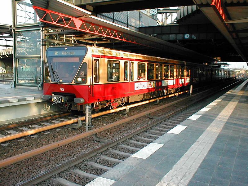 File:S-Bahn Berlin Baureihe 480.jpg