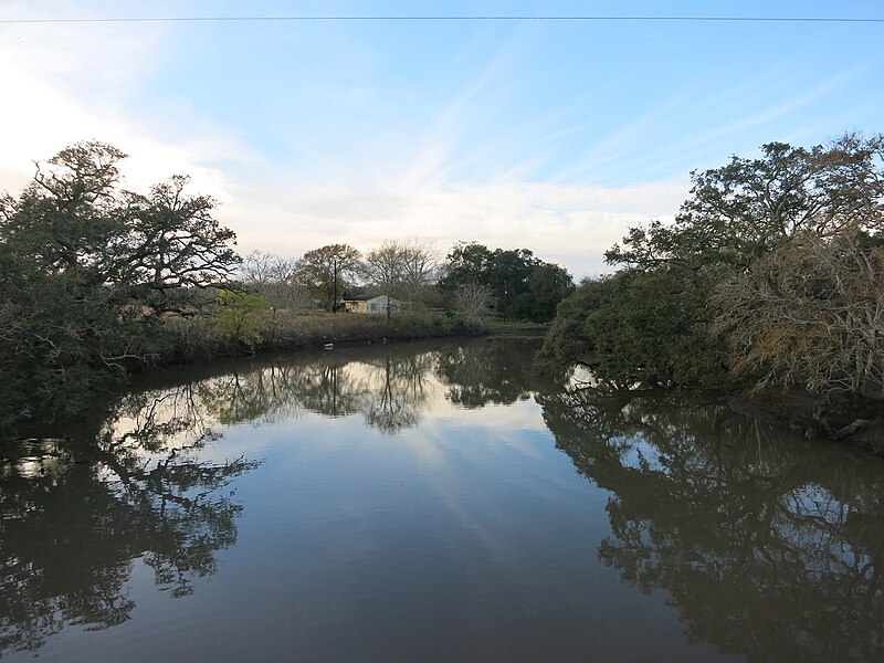 File:Sargent TX Caney Creek2.jpg