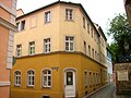 Residential house in closed development and corner location, with part of the house (side wing) on ​​Webergasse