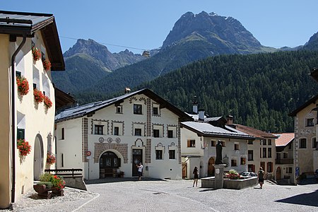 Vieux village de Scuol.