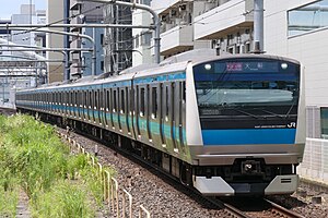 主力車両のE233系1000番台 （2021年6月 さいたま新都心駅）