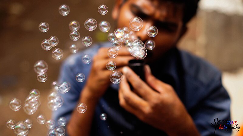 File:Soap Bubble Vendor Bonalu.jpg