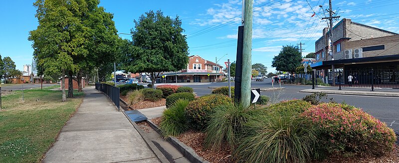 File:South Lismore near Lismore railway station.jpg