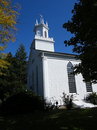 <span class="mw-page-title-main">Southold Historic District</span> Historic district in New York, United States