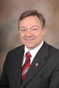 Steve Kagen, official 110th Congress photo portrait, color.JPG