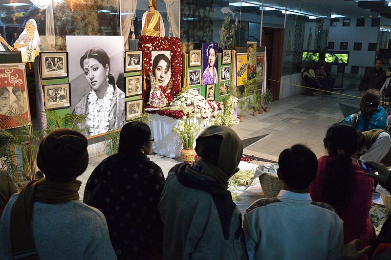 File:Suchitra Sen Remembrance - Rabindra Sadan - Kolkata 2014-01-19 6823.JPG