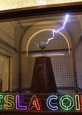 Tesla coil at Griffith Observatory LA.jpg