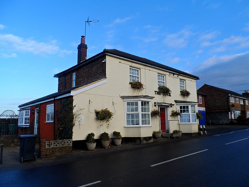 File:The former Cock pub, Colney Heath - geograph.org.uk - 4299101.jpg