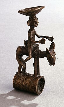 Bronze Tivi snuff-taker, c. 1932 ((c) The Trustees of the British museum) Tiv bronze snuff-taker.jpg