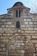 Façade nord avec l'ancienne entrée.