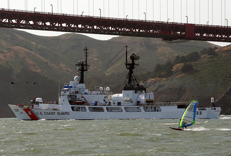 File:USCGC Morgenthau (WHEC-722) golden gate, California.JPG