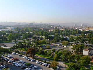 <span class="mw-page-title-main">Yenimahalle</span> District and municipality in Ankara, Turkey