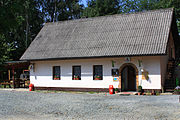 Čeština: Restaurace „U Hastrmana“ v Menčicích, části obce Všestary English: "U Hastrmana" restaurant in Menčice village, part of Všestary, Czech Republic