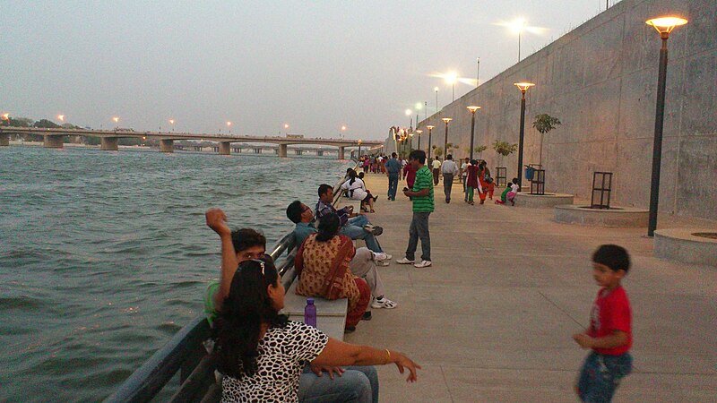 File:View of Sabarmati Riverfront, Ahmedabad.jpg