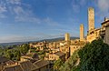 "Vista_Hotel_La_Cisterna_su_San_Gimignano.jpg" by User:Moroder