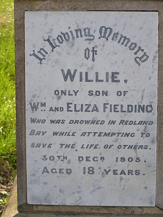 Willie Fielding's headstone, 2006 Willie Fielding headstone, Serpentine Creek Road Cemetery, Redland Bay, 2006.JPG