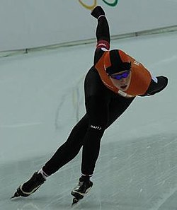 Women's 3000m, 2014 Winter Olympics, Antoinette de Jong (cropped).jpg