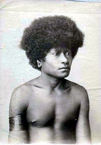 Młody muž, južny brjoh, Papua-Neuguinea