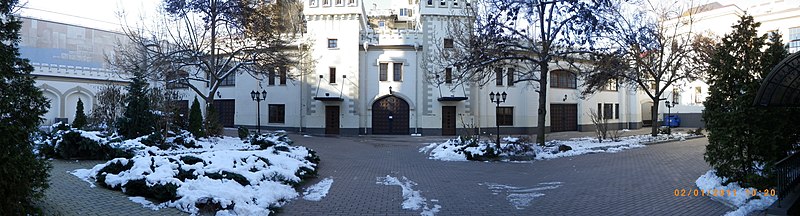 File:Ансамбль палацу Бжозовського (“Шахського”). Служби.JPG