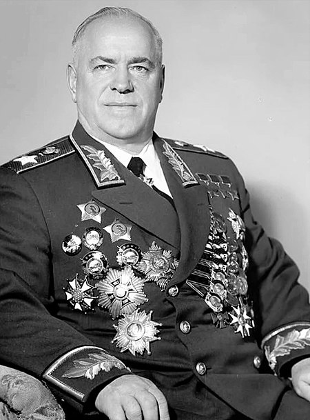 Tập tin:Георгий Константинович Жуков в военной форме.jpg