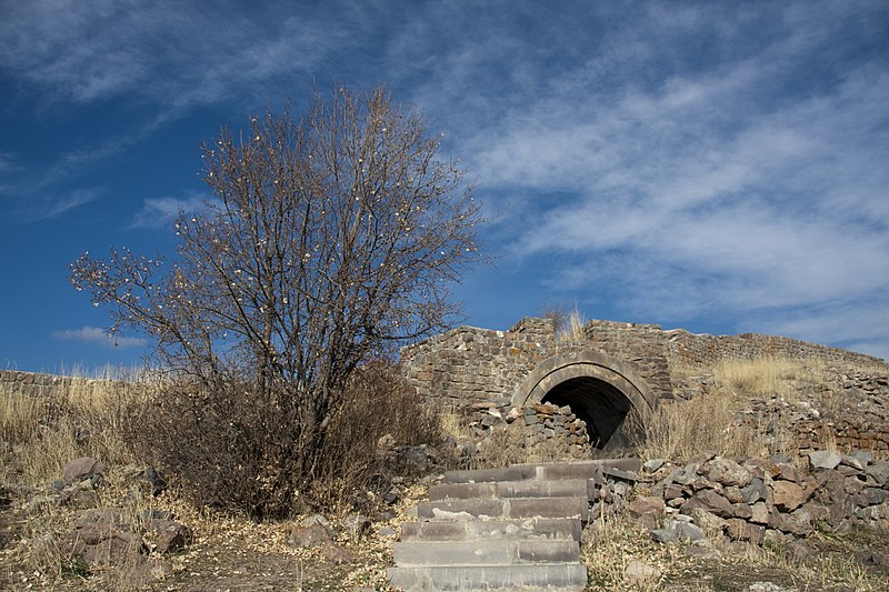 File:ՍՄԲԱՏԱԲԵՐԴ 13.jpg