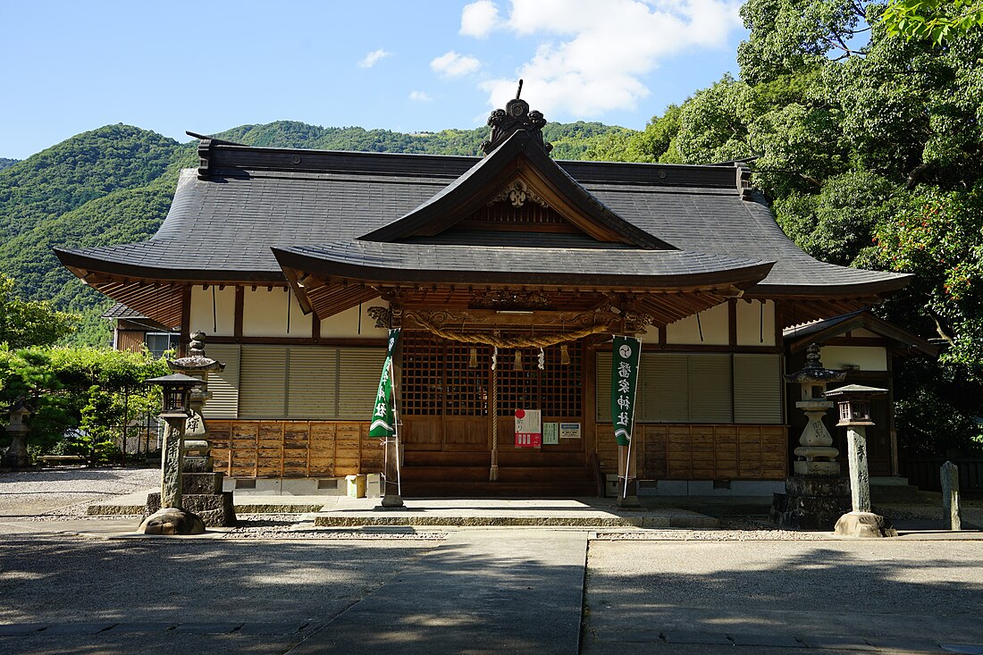 医家神社