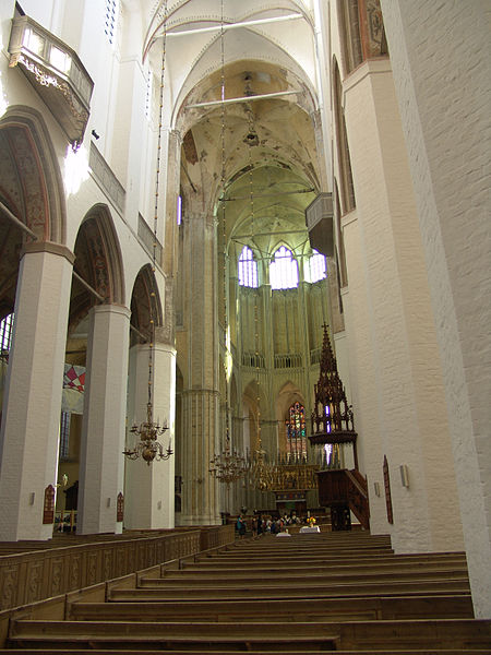 File:01 Stralsund St Marien 022.jpg