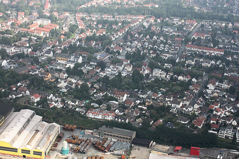 File:2012-08-08-fotoflug-bremen erster flug 1084.JPG