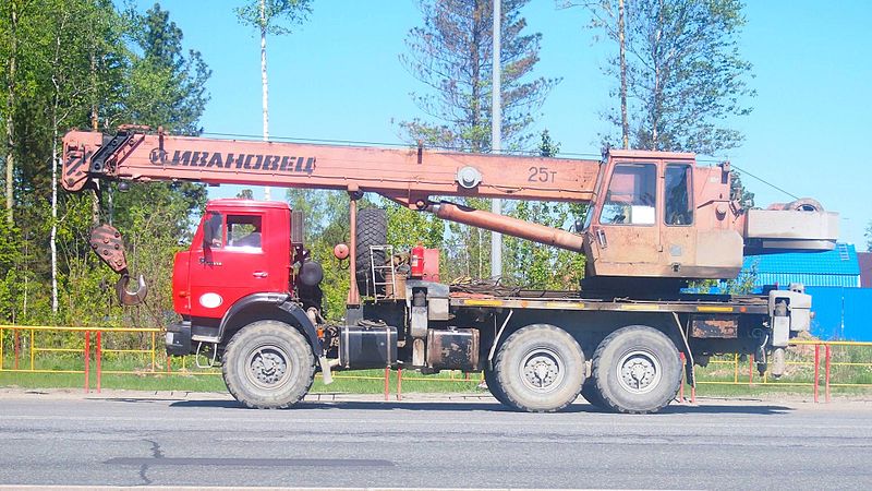 File:2015.05.25 ks--45717 kamaz-43118(1).jpg