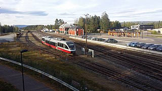 Tog på Elverum stasjon, Rørosbanen. Type 93.
