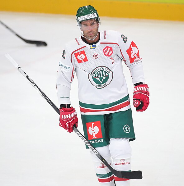 File:2022-09-08 Eisbären Berlin gegen Frölunda HC (Champions Hockey League 2022-23) by Sandro Halank–035.jpg