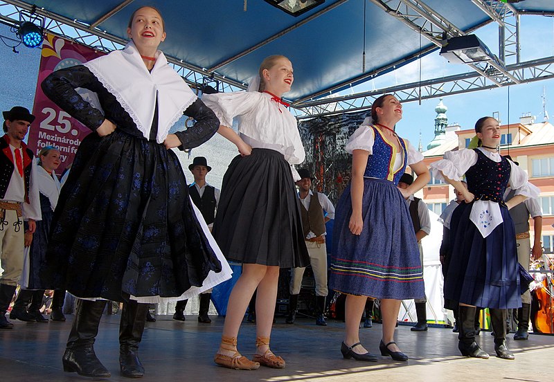 File:7.7.18 Klatovy Folklore Festival 044 (41460392720).jpg