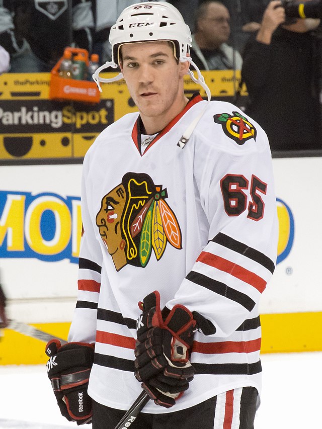 Andrew Shaw Named Blackhawks Nominee For Masterton Trophy