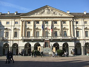 Place Émile-Chanoux à Aoste.