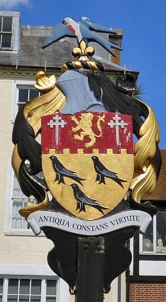 File:Arundel coat of arms - geograph.org.uk - 5739051.jpg