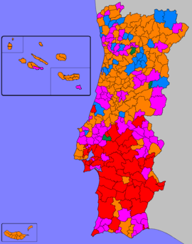 Most voted parties or coalitions in each Municipality.
Municipalities won by:
# - PSD: 149
# - PS: 79
# - APU: 47
# - CDS: 27
# - PRD: 3 Autarquicas portuguesas de 1985 (Mapa Camara Municipal).png