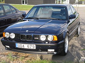 BMW M5 (E34) — Wikipédia