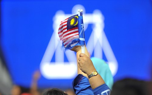 BN MANIFESTO (8630470271).jpg