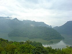 Ba Bể Danau