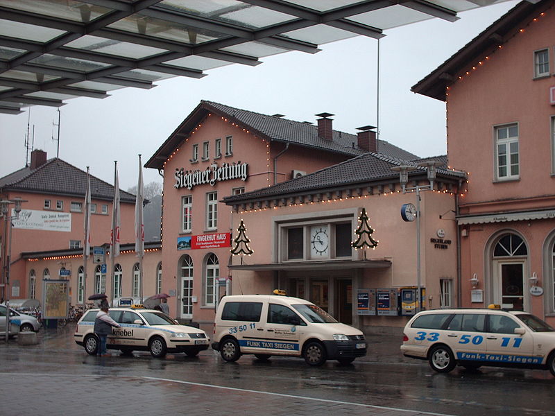 File:Bahnhof Siegen 2.jpg